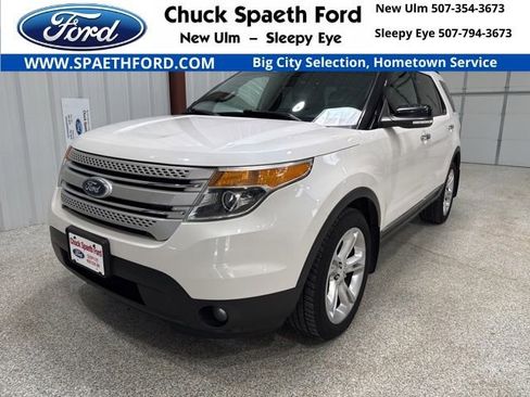 Used 2014 Ford Explorer XLT w/ Equipment Group 202A AWD/4WD image 1