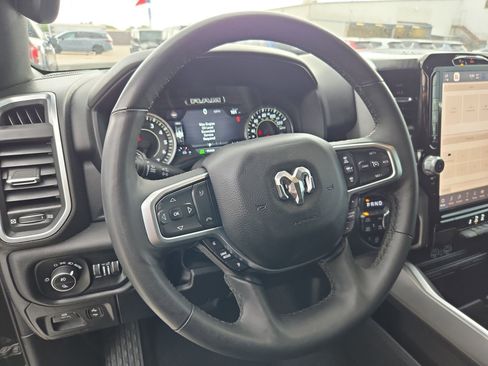 Used 2025 RAM 1500 Big Horn image 16