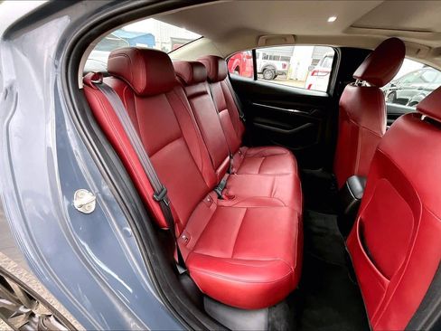 Used 2022 MAZDA MAZDA3 s image 20