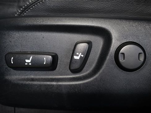 Used 2018 Toyota 4Runner Limited AWD/4WD image 27