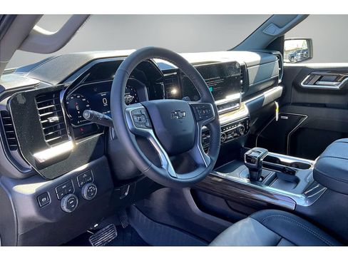 New 2026 Chevrolet Silverado 1500 RST w/ Redline Edition AWD/4WD image 7