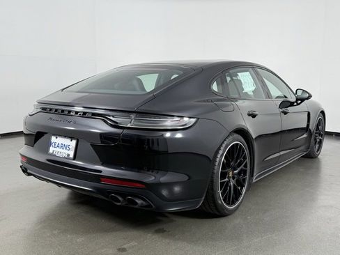 Used 2021 Porsche Panamera GTS image 8