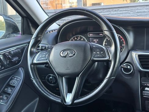 Used 2017 INFINITI QX30 AWD image 35