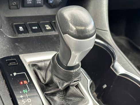 Certified 2017 Toyota Highlander Limited image 20