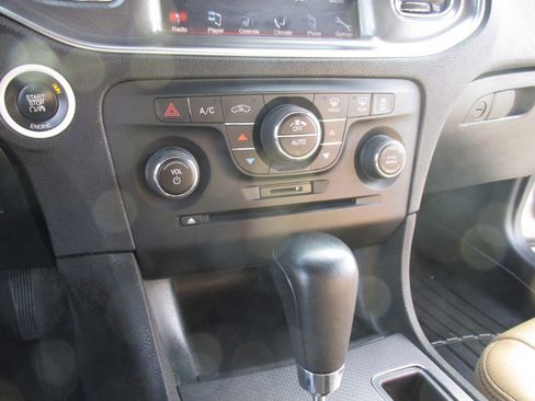 Used 2014 Dodge Charger R/T image 88