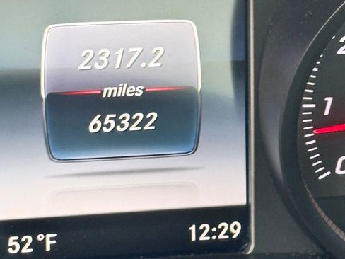 Used 2018 Mercedes-Benz C 300 4MATIC Sedan image 11