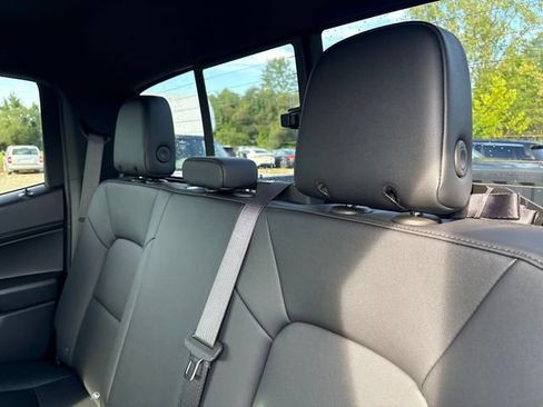 Used 2026 Chevrolet Colorado Trail Boss AWD/4WD image 20