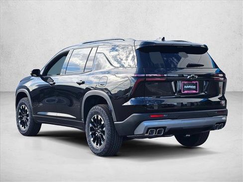 New 2026 Chevrolet Traverse Z71 w/ Driver Confidence Package AWD/4WD image 9