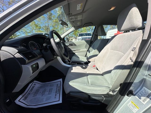 Used 2013 Honda Accord LX image 23