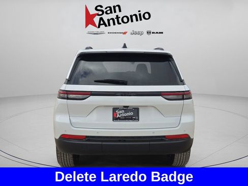 New 2025 Jeep Grand Cherokee Altitude RWD image 7