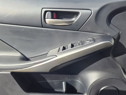 Used 2020 Lexus IS 350 F Sport image 24