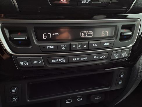 New 2026 Honda Ridgeline Black Edition image 23