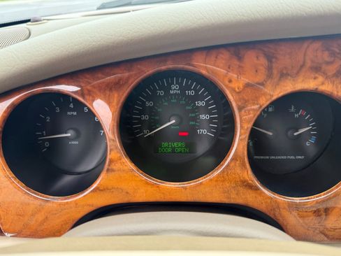 Used 1997 Jaguar XK8 Convertible RWD image 16