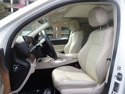 Used 2024 Mercedes-Benz GLE 350 4MATIC image 16