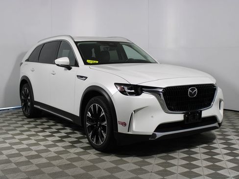 Used 2024 MAZDA CX-90 Plug-In Hybrid w/ Premium Pkg AWD/4WD image 41