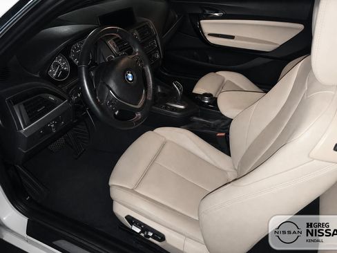 Used 2017 BMW 230i Convertible RWD image 7