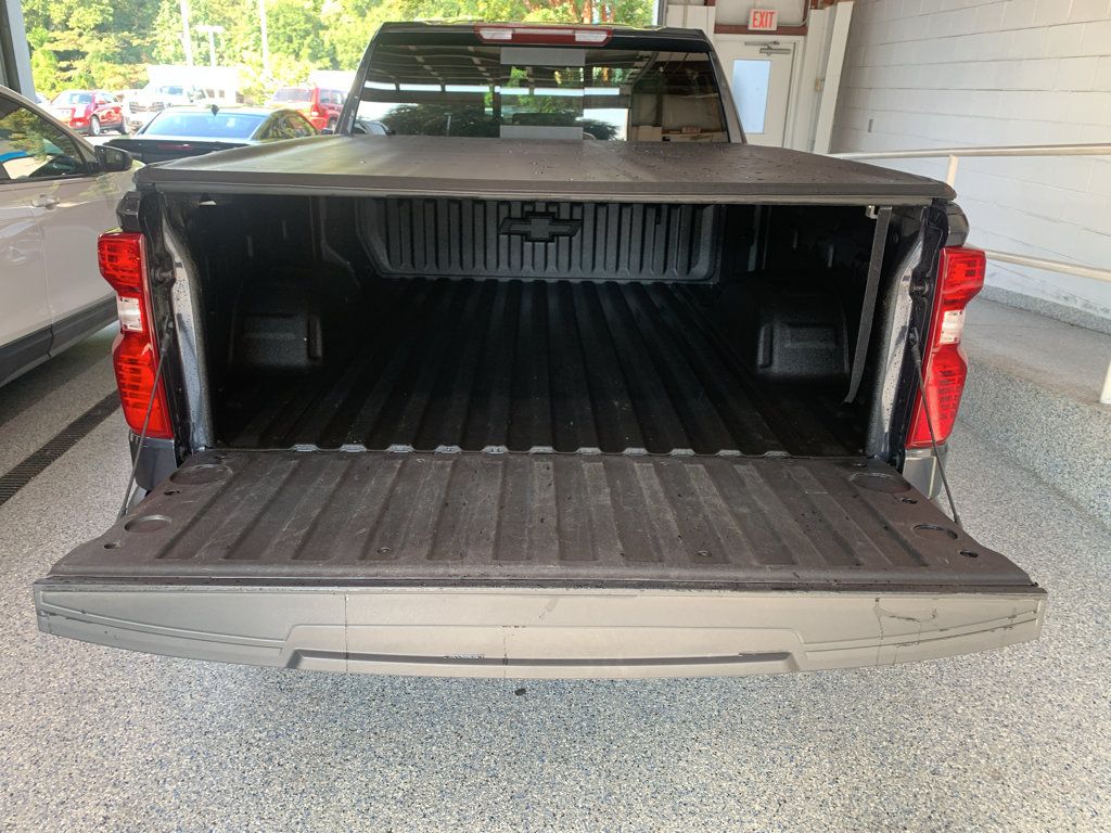 Used 2024 Chevrolet Silverado 1500 LT w/ Convenience Package II RWD image 8