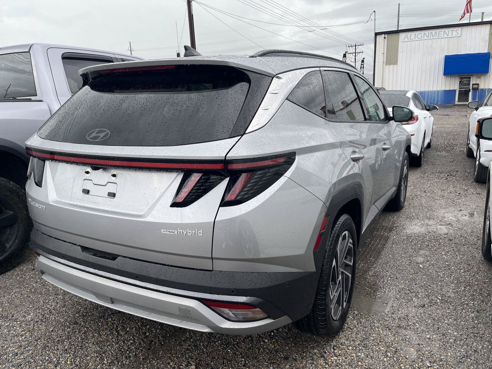 Used 2025 Hyundai Tucson Limited AWD/4WD image 4