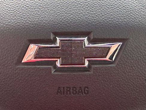 Used 2025 Chevrolet Suburban RST w/ Comfort Package AWD/4WD image 23