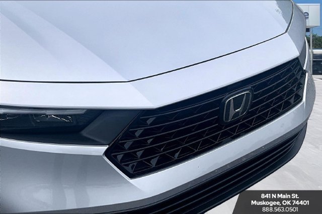 Used 2025 Honda Accord SE image 33