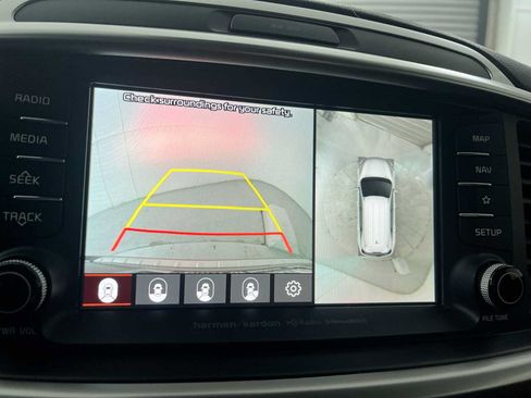 Used 2019 Kia Sorento SX AWD/4WD image 30