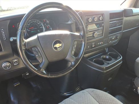 Used 2021 Chevrolet Express 3500 3500 w/ Driver Convenience Package image 11