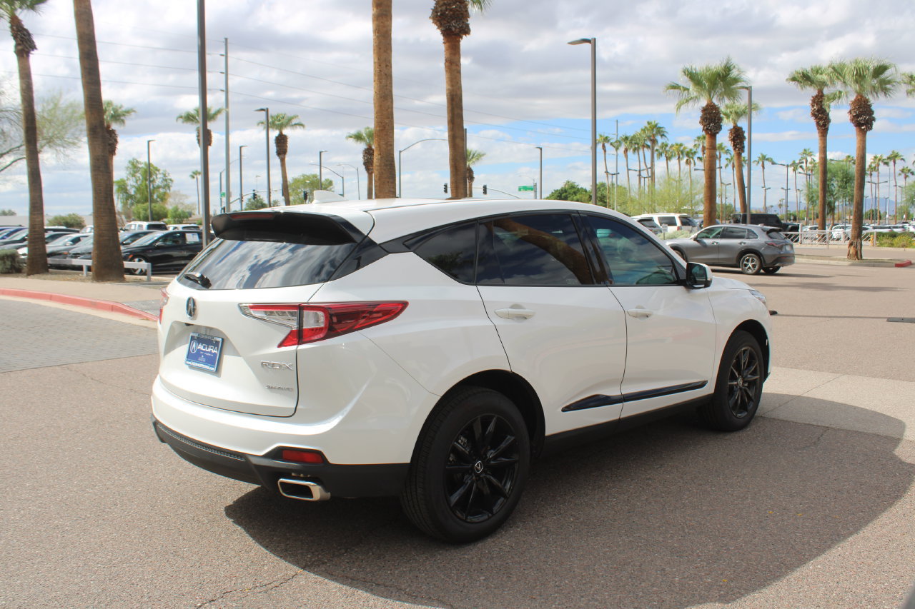 Used 2026 Acura RDX SH-AWD image 6