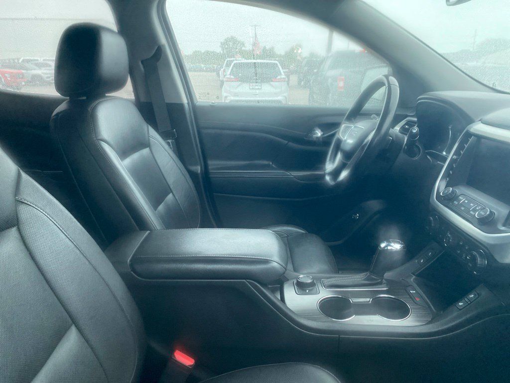 Used 2019 GMC Acadia SLT w/ LPO, Floor Liner Package AWD/4WD image 7