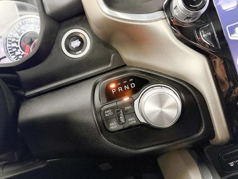 Used 2019 RAM 1500 Laramie w/ Sport Appearance Package AWD/4WD image 73