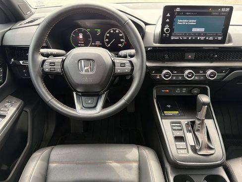 Used 2025 Honda CR-V Sport Touring image 17