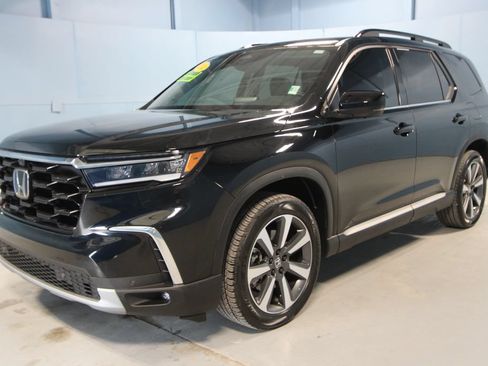 Used 2024 Honda Pilot Elite image 30