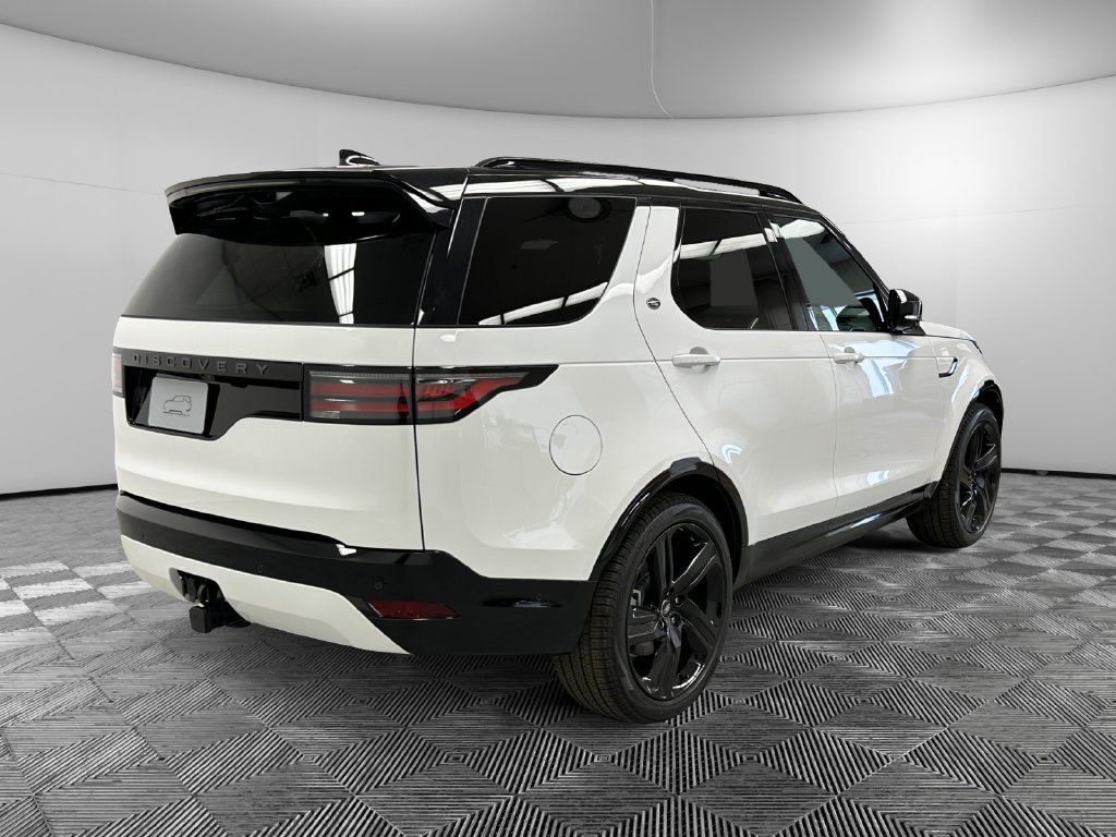 New 2026 Land Rover Discovery Dynamic SE AWD/4WD image 5