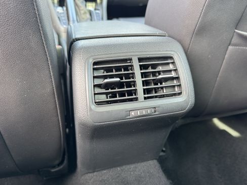 Used 2015 Volkswagen Golf TDI SEL w/ Lighting Package (SEL) image 28