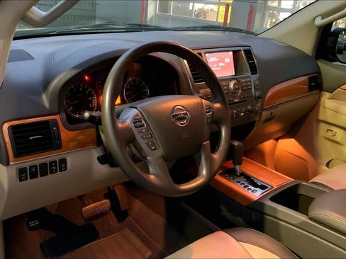 Used 2014 Nissan Armada Platinum w/ Platinum Reserve Package image 16