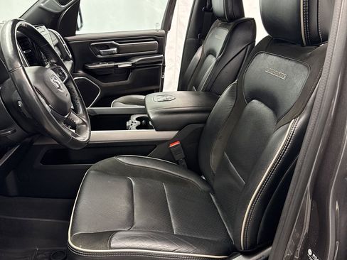 Used 2023 RAM 1500 Laramie AWD/4WD image 11