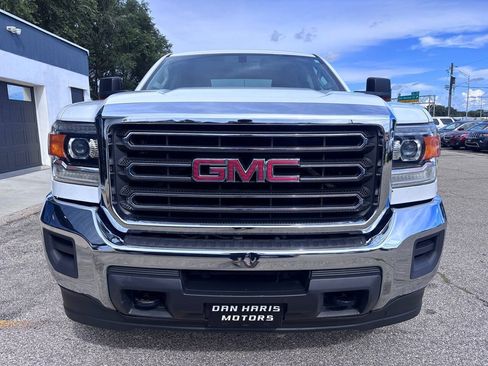 Used 2019 GMC Sierra 2500 2WD Double Cab w/ Sierra Convenience Package image 3
