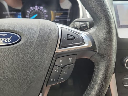 Used 2019 Ford Edge SEL w/ Equipment Group 201A FWD image 22