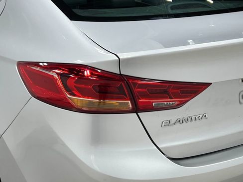 Used 2018 Hyundai Elantra Sport w/ Sport Premium Package 03 image 34