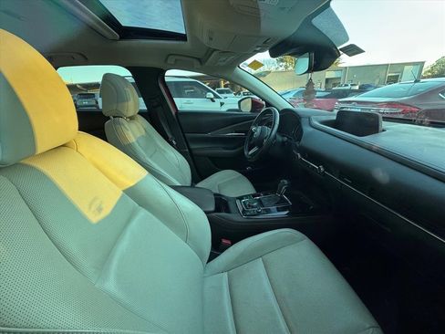 Used 2020 MAZDA CX-30 FWD w/ Premium Package image 3