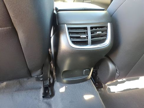 Used 2024 Chevrolet Malibu LT FWD image 28