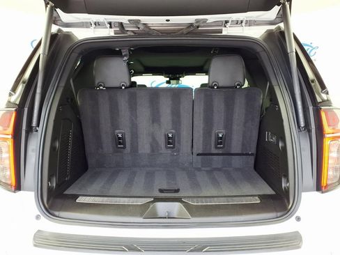Used 2024 Chevrolet Tahoe RST w/ Luxury Package RWD image 10