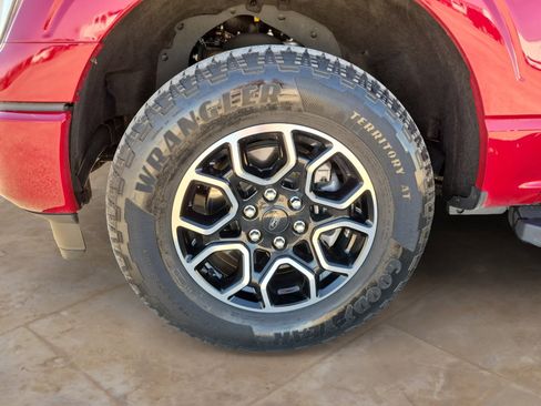 Used 2022 Ford F150 Lariat image 28