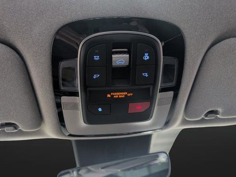 Used 2022 Hyundai Santa Fe Limited image 26