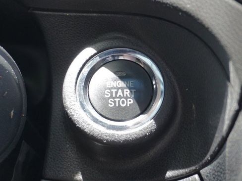 Used 2019 Subaru Ascent Limited image 36