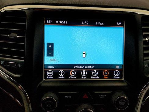 Used 2018 Jeep Grand Cherokee Limited RWD image 19