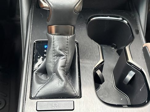 Used 2023 Lexus ES 350 w/ Accessory Package (Z2) FWD image 16