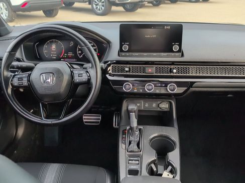 Used 2025 Honda Civic Sport image 15