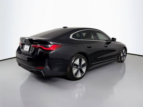 New 2026 BMW i4 xDrive40i AWD/4WD image 10