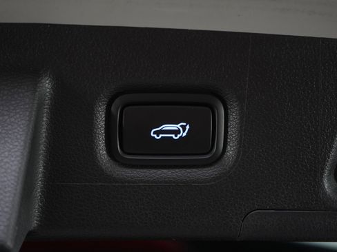 Used 2023 Hyundai Santa Fe SEL w/ Premium Package image 17