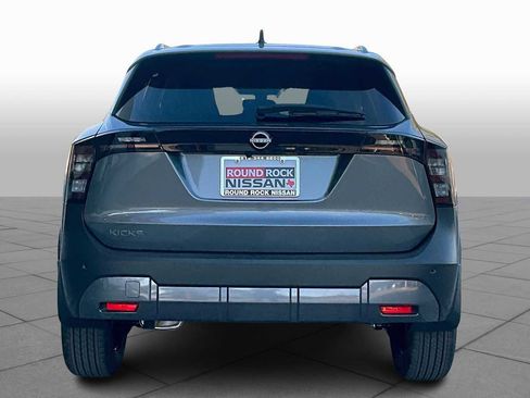 New 2026 Nissan Kicks SV image 4